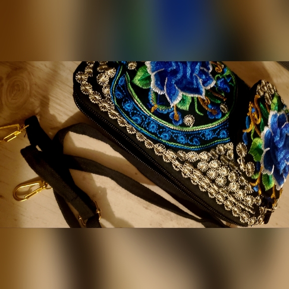 Clutch wallet - Picture 4 of 5